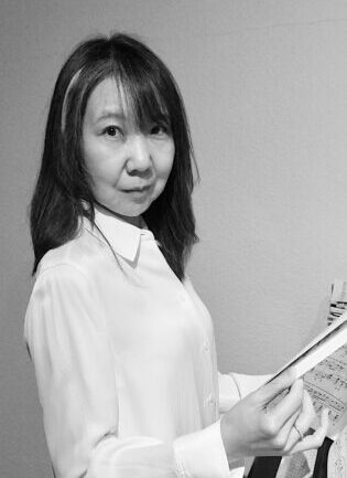 Kazue Suzuki(Klavier)